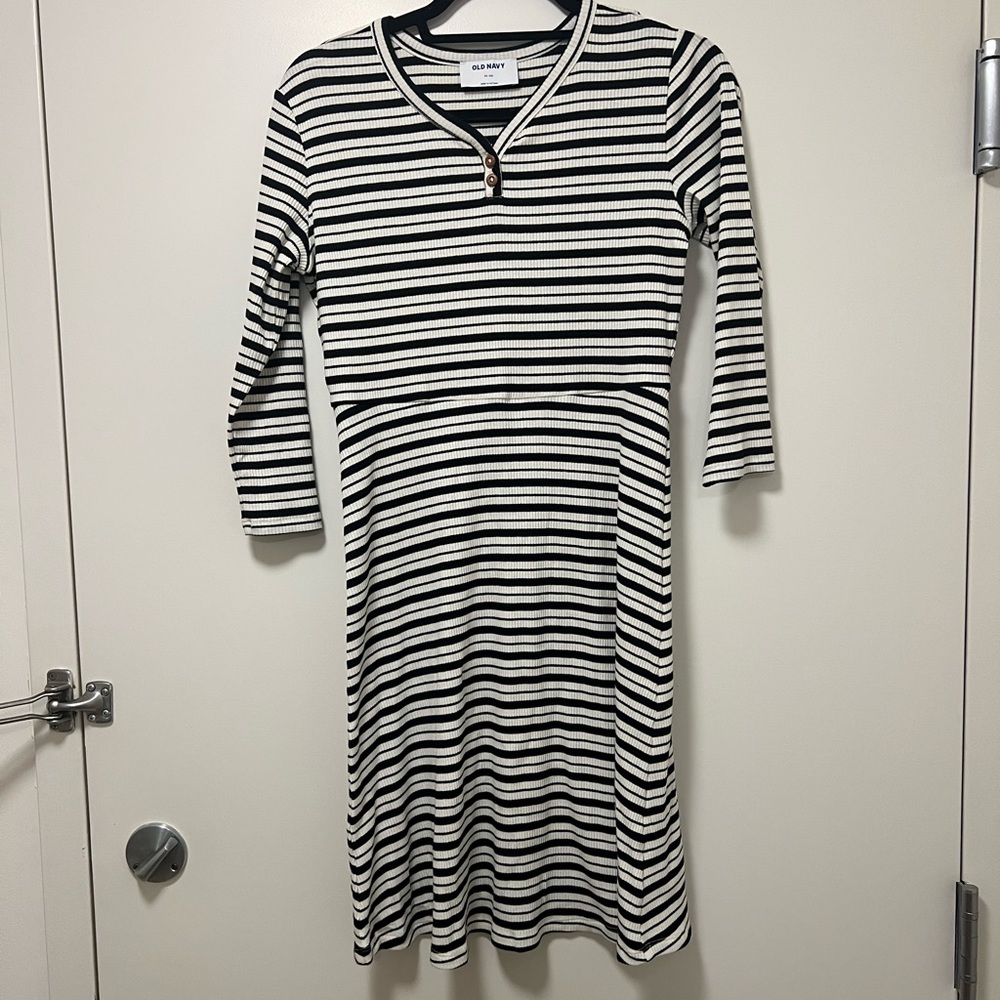 Never Worn Old Navy Girls Black & White Striped Dress